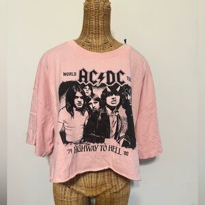 AC/DC chaser brand cropped